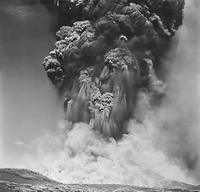 Вулкан Плоский Толбачик (Камчатка) 1975 г.